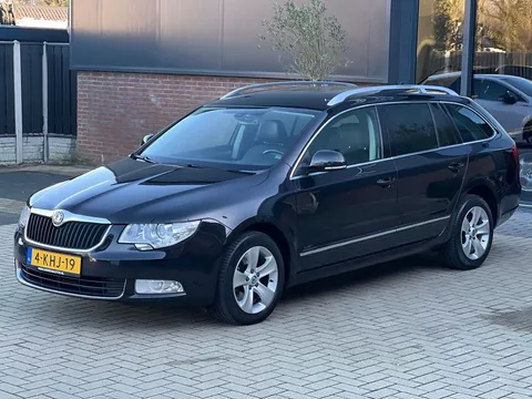 Skoda Superb Combi 1.4 TSI 125 PK NIEUWSTAAT LEER NAVI CRUISE XENON CLIMA MEMORY