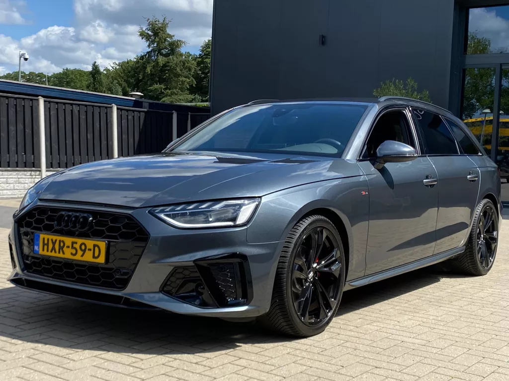 Audi A4 AVANT 35 TDI S edition 2X S-line NIEUWSTAAT XENON LED NAVI CRUISE PDC KEYLESS