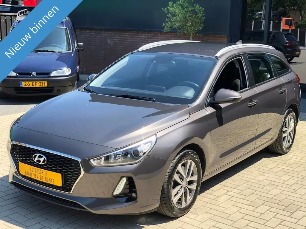 Hyundai I30 Wagon 1.4 T-GDI Premium NAVI CRUISE XENON LED PDC